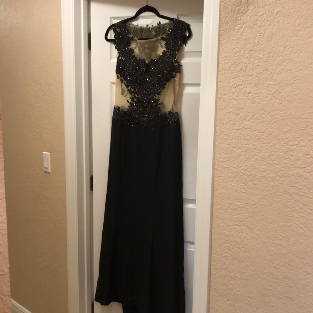 Camille beautiful dress